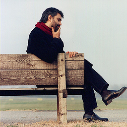Download or print Andrea Bocelli Il Mare Calmo Della Sera Sheet Music Printable PDF 5-page score for Classical / arranged Piano, Vocal & Guitar SKU: 103450.