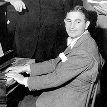 Harry Warren Profile piano notes, guitar tabs for Piano, Vocal & Guitar (Right-Hand Melody). Easy to transpose or transcribe. Learn how to play, download song progression by artist