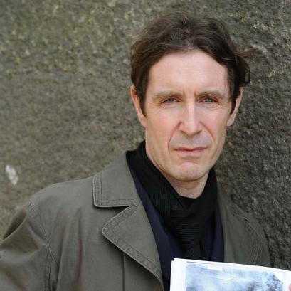 Paul McGann Let The Great Big World Keep Turning profile picture